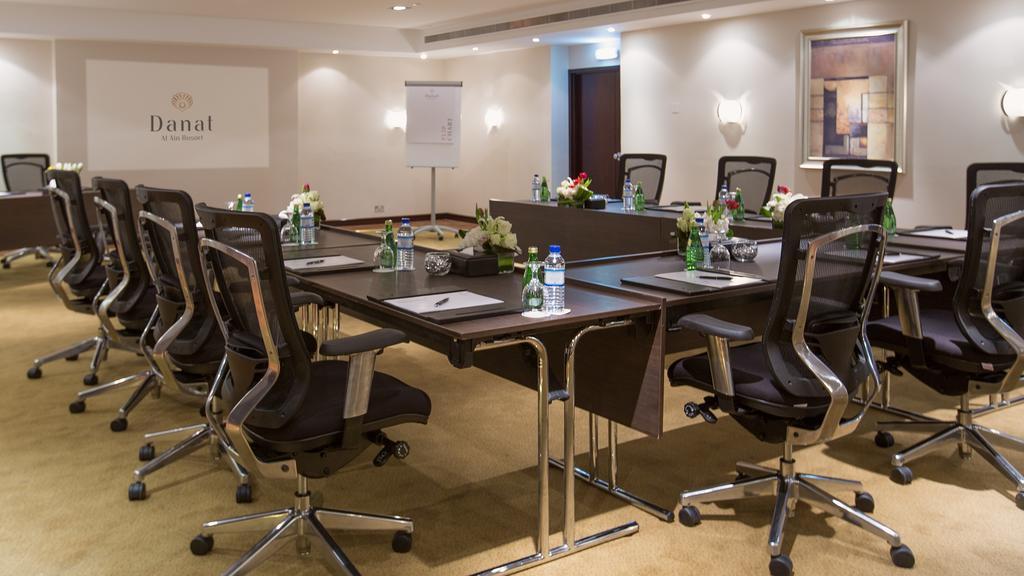 Danat Al Ain Resort Екстериор снимка Meeting room at the hotel