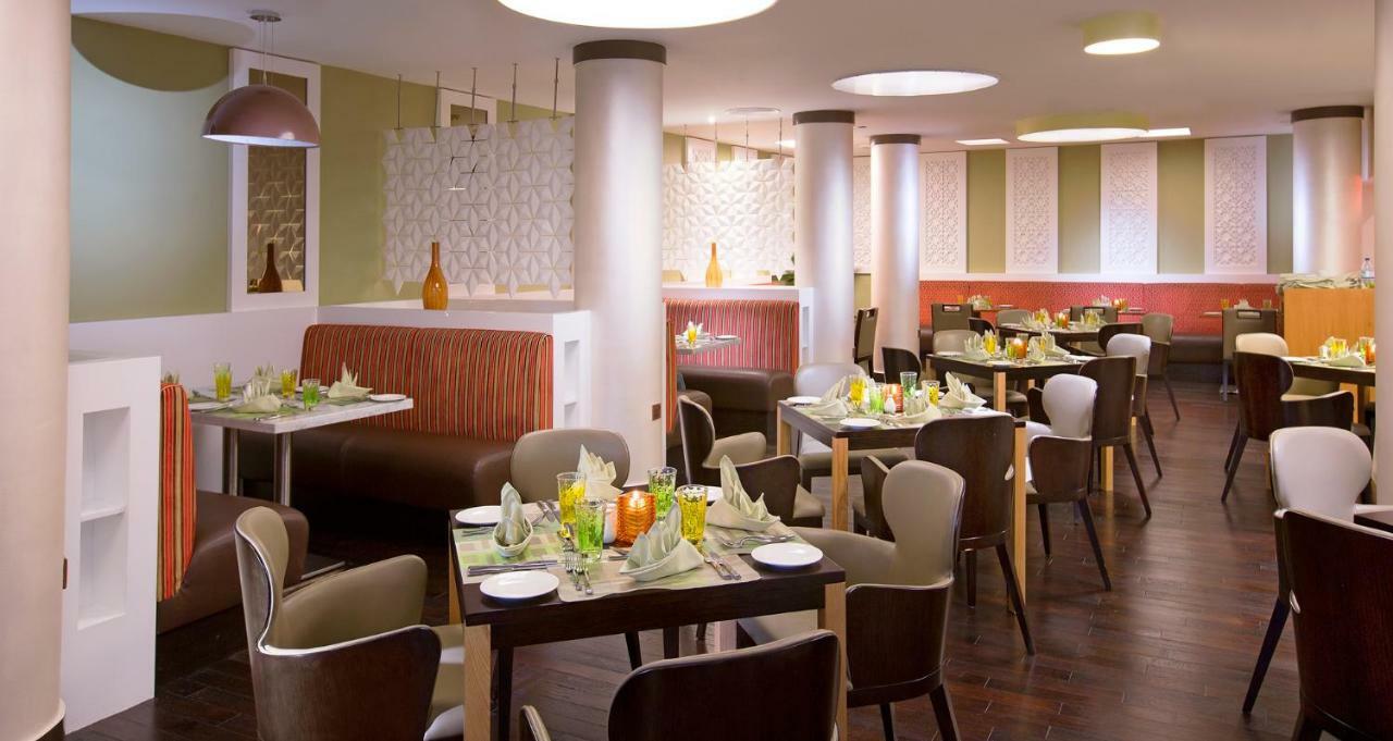 Danat Al Ain Resort Екстериор снимка The restaurant